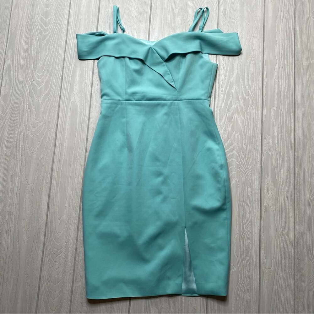 One One Six Light Blue Fitted Off-Shoulder Bodycon Mini Dress Size Medium